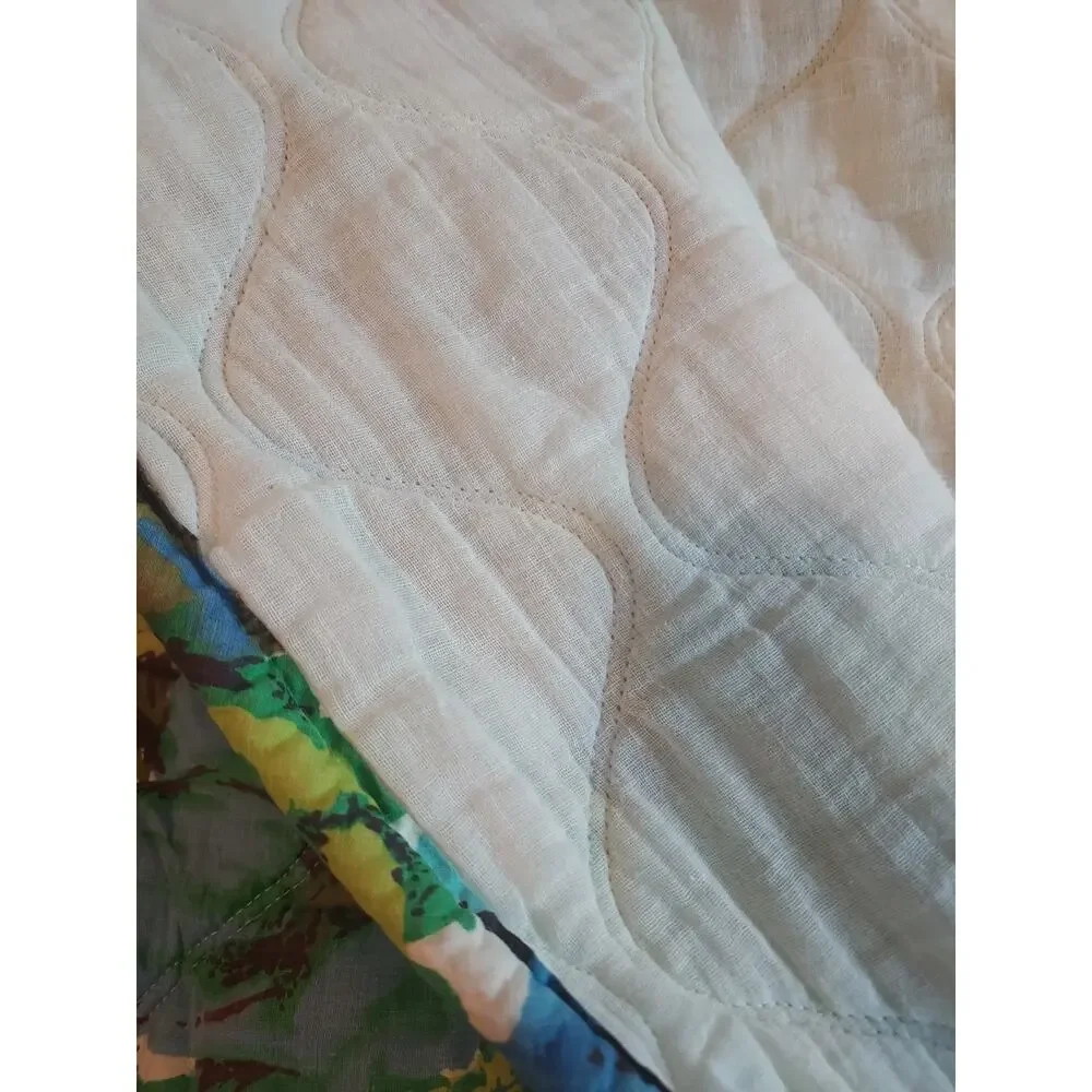 Vintage Bedspread Twin - Single floor length Boho Retro floral cotton and edged